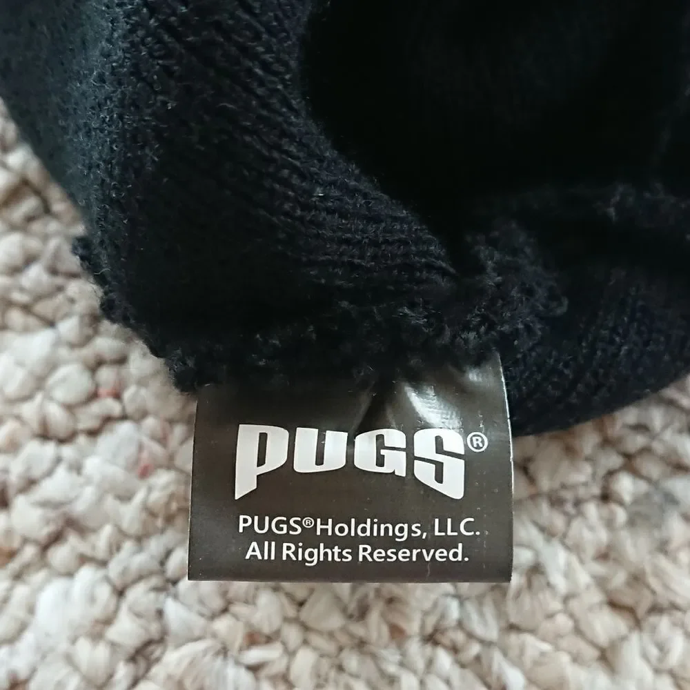 Pugs Unisex Knitted Beanie Winter Hat in Black / One Size